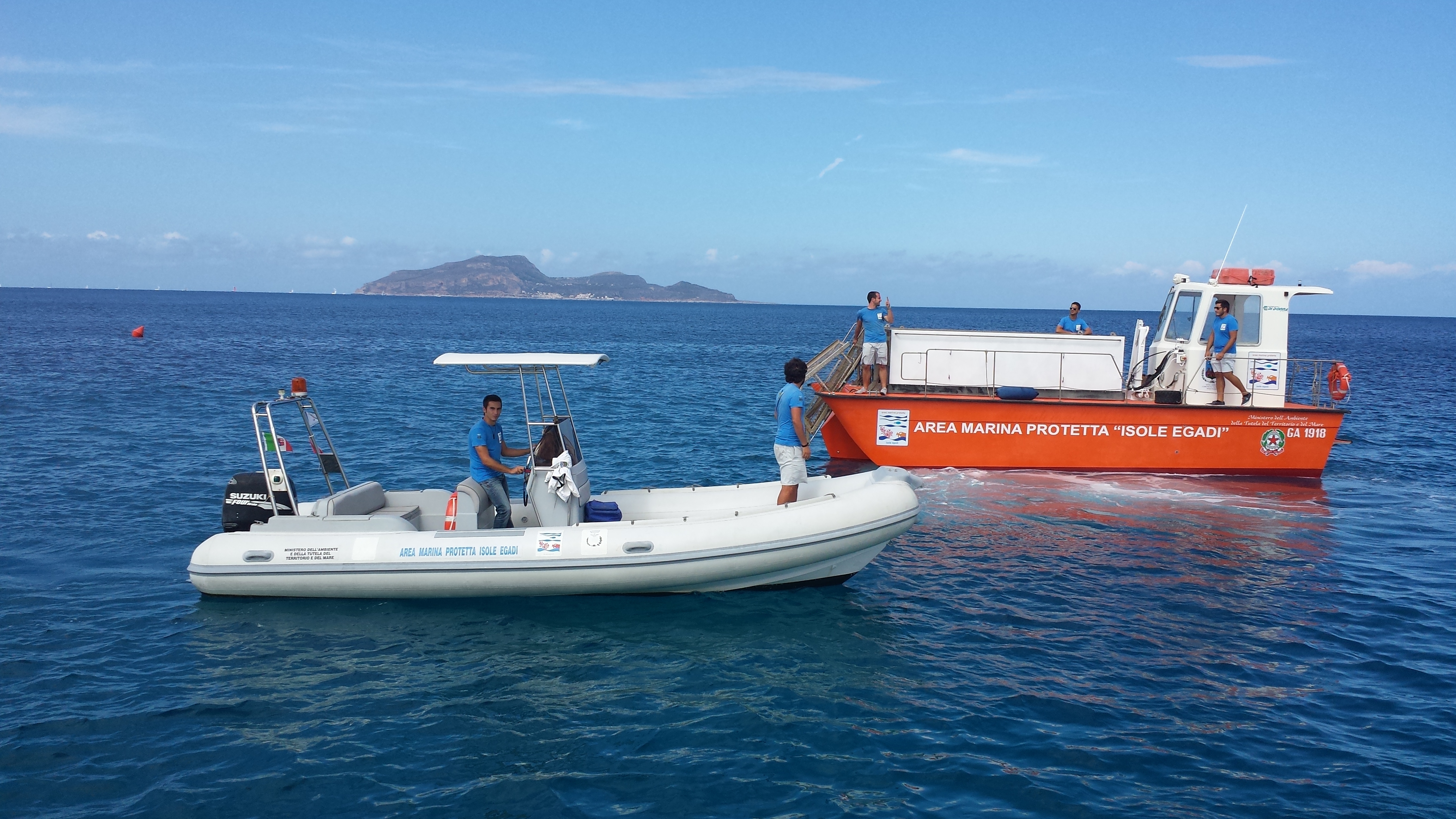 gommone e spazzamare AMP Egadi