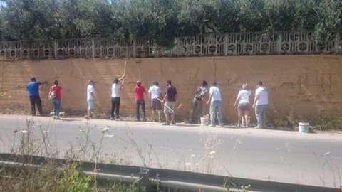 cambiamenti pulizia muro