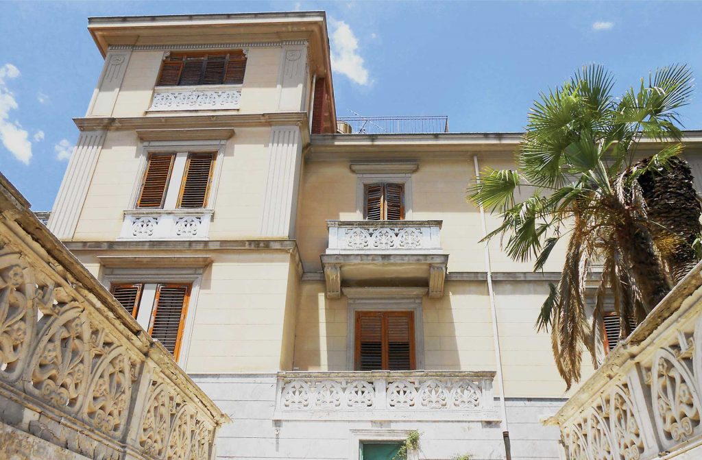 VILLA-GRAZIA