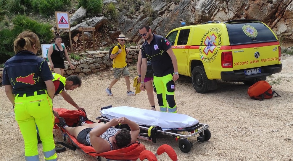 Escursionista francese colta da malore. Allo ‘Zingaro’ torna in azione ...