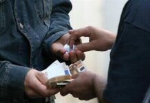 Alcamo, minore arrestato per spaccio: droga nascosta in casa