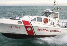 Castellammare, imbarcazione affonda a Cala Bianca: salvate cinque persone